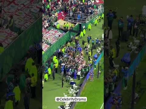 ENGLAND FANS SING WONDERWALL AFTER DEFEATING MEXICO FOR THE WORLD CUP QUARTER FINALS 2026