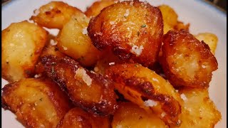 The BEST Crispy Roast Potatoes