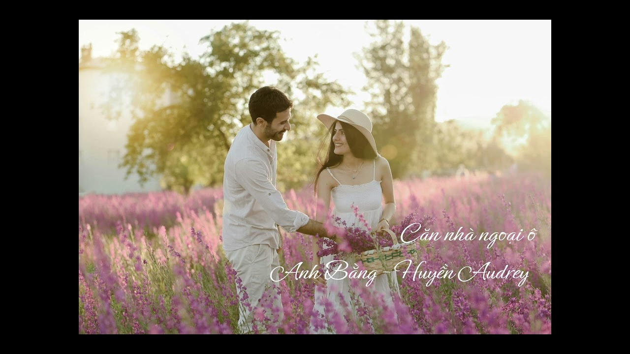 Căn nhà ngoại ô, Anh Bằng  Huyền Audrey