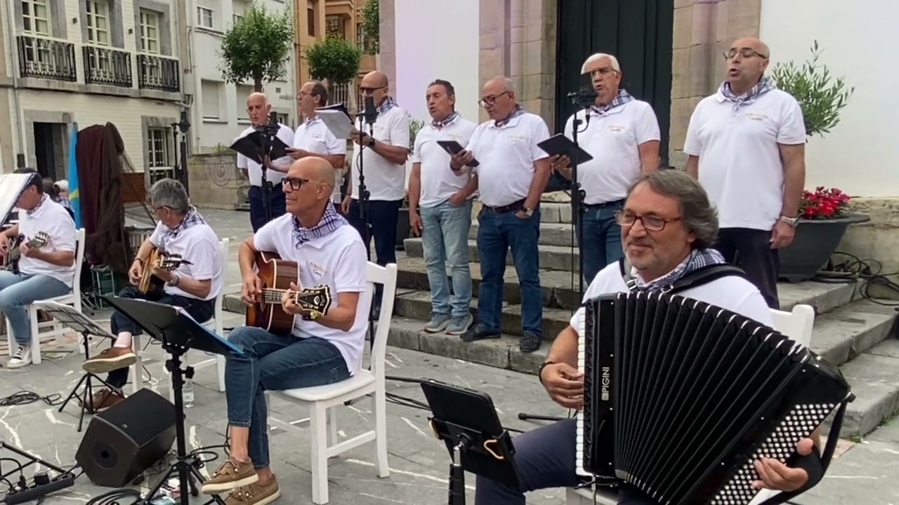 LA PALOMA. Si a tu ventana llega una paloma, trátala con cariño que es mi persona 🎶🎶🎶
