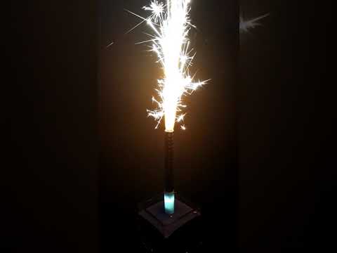 Video: LED fontana za tortu Happy Hour 1 kom