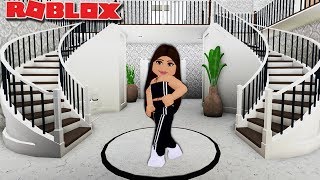 NEW STAIRS in BLOXBURG | Bloxburg Update 0.7.4 BASEMENT PASS AND SPIRAL STAIRS