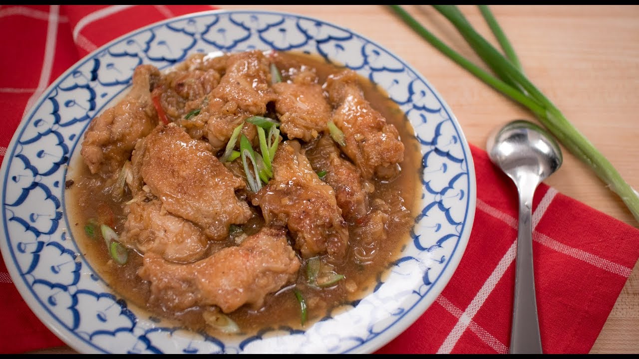 Aunty Jenny's Braised Wings - Pai's Kitchen | Chinese Recipe ปีกไก่ตุ๋นซีอิ๊ว