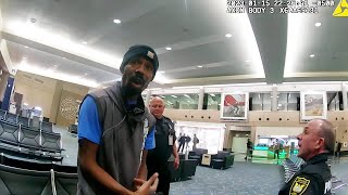 видео: Агрессивный мужчина, ведущий себя как пятилетний ребенок, получил пожизненный запрет на полеты в ... картинка: Агрессивный мужчина, ведущий себя как пятилетний ребенок, получил пожизненный запрет на полеты в ...