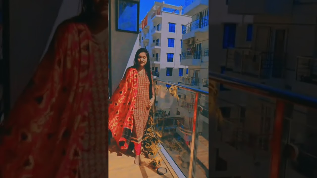 Contains phir Bhir Aas Lagi Hai Dil Main 