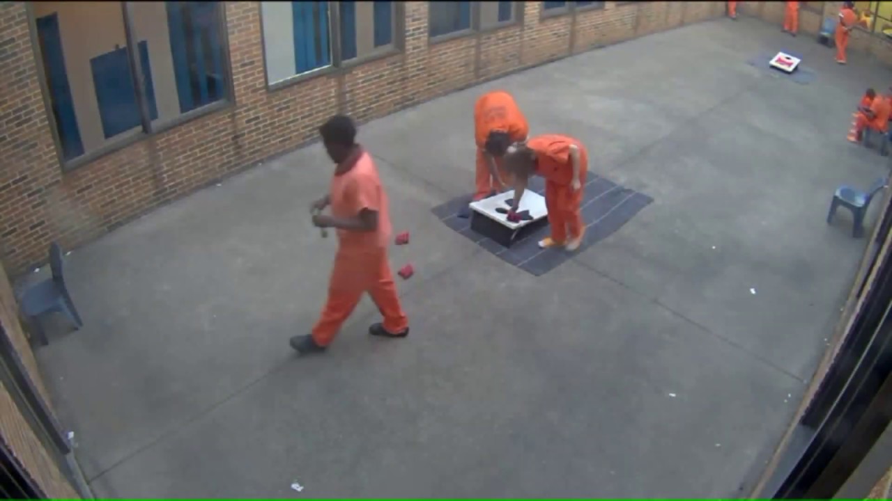 Video Shows Drone Dropping Drugs into Ohio Jail Complex - YouTube