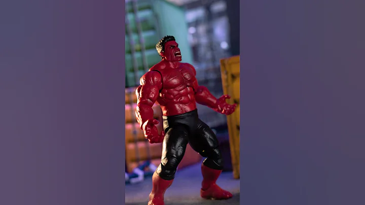 “From Red Hulk With Love” A Marvel Legends Stop-Motion by @stopmotionzach