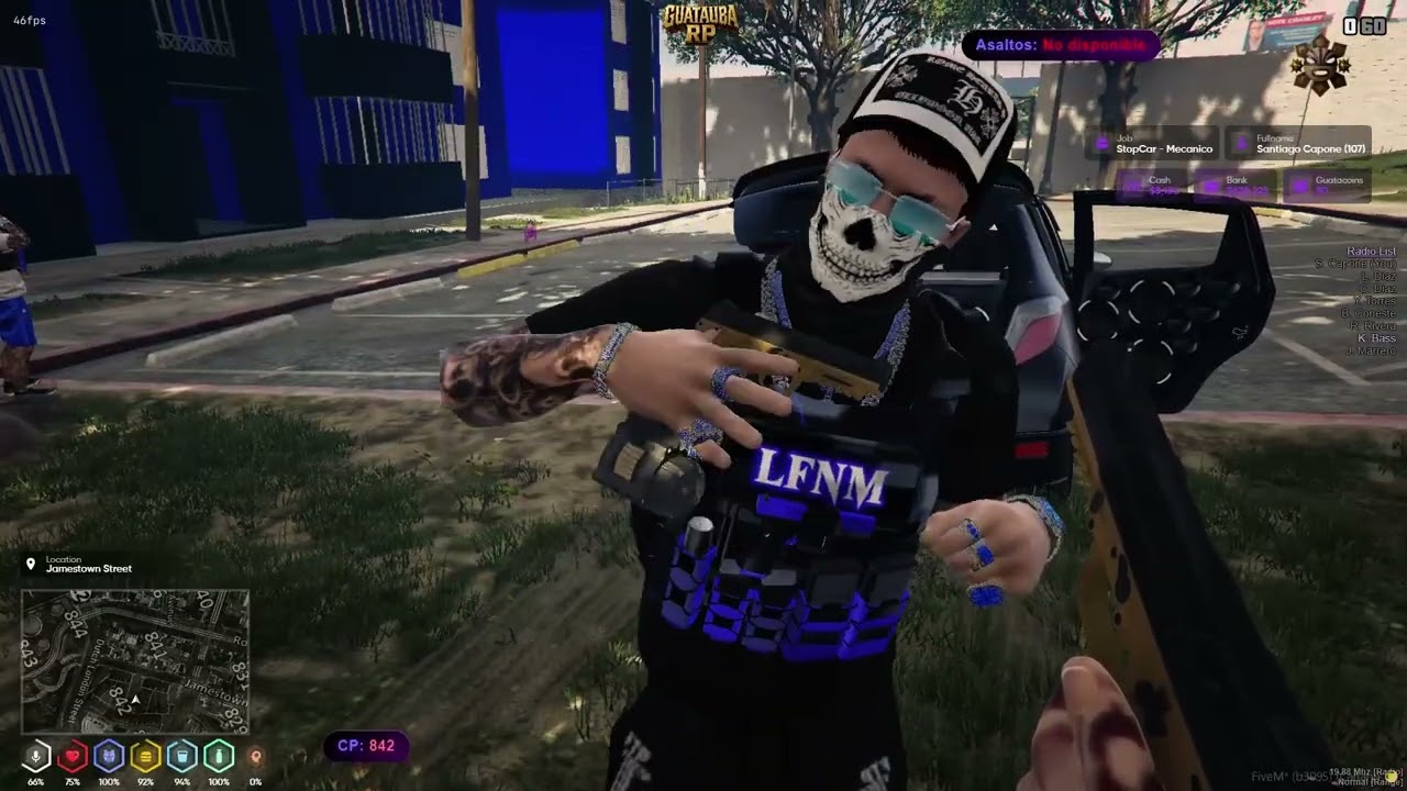 en el case con los muchachos😁€€€