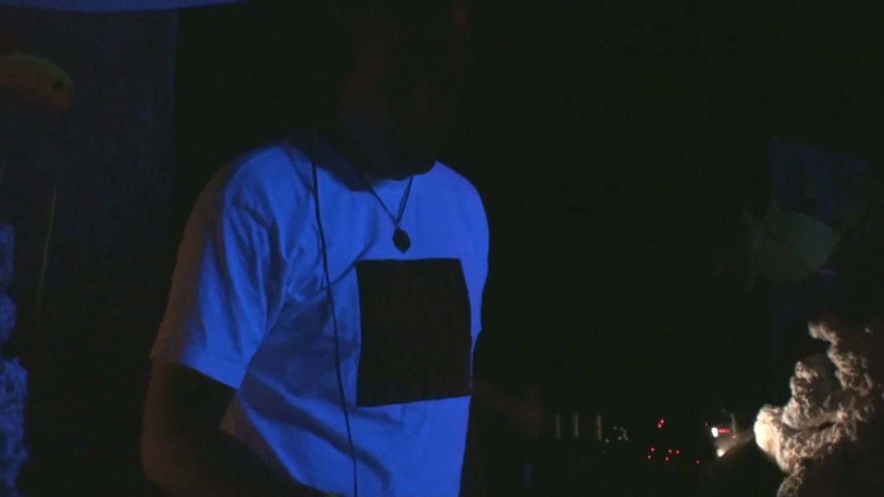 DJ Jensson @ Octopus II ( Exhibition space )04.04.09,Steinhaus Berlin