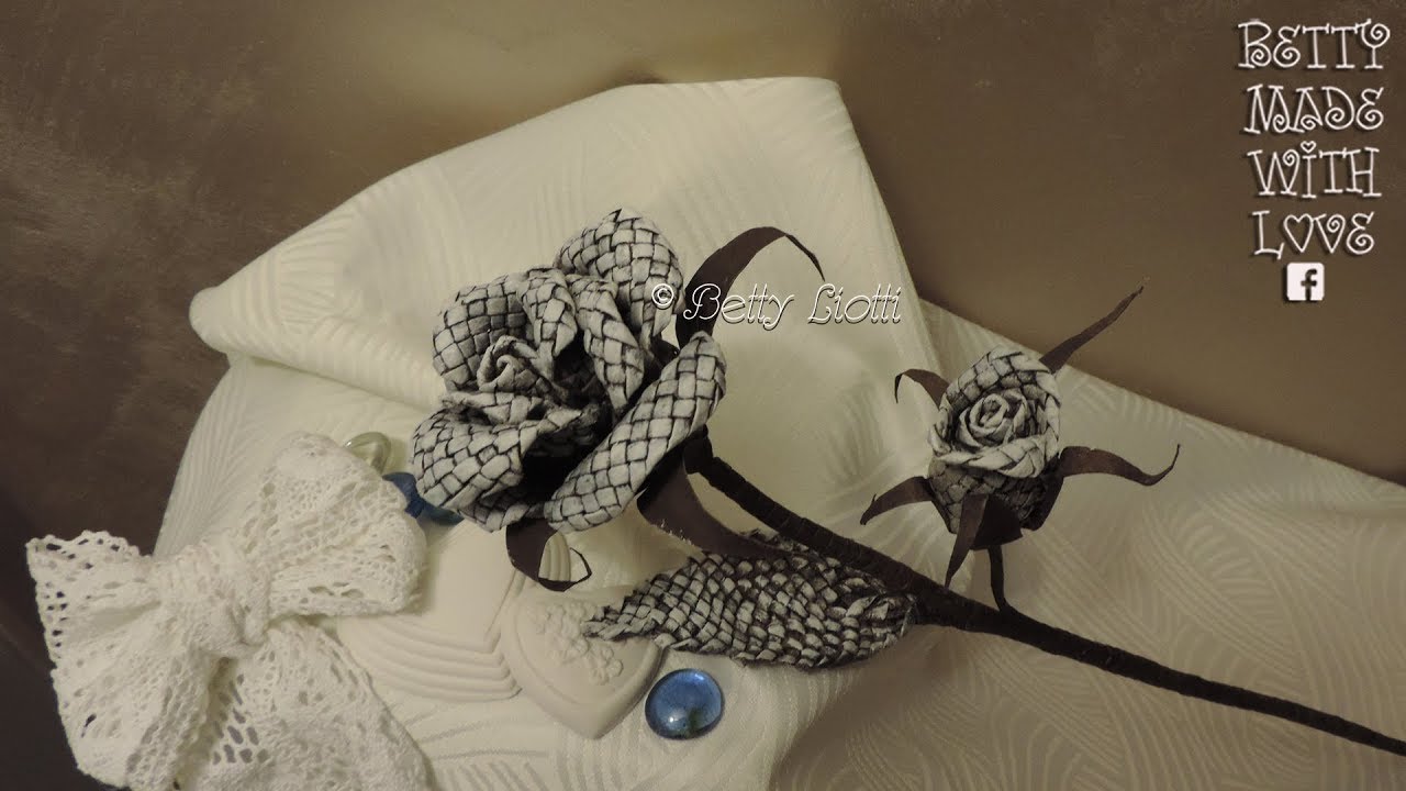 Rosa2, realizzata con cannucce di carta