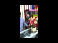 Como hacer un arreglo floral www.digaloconrosas.com
