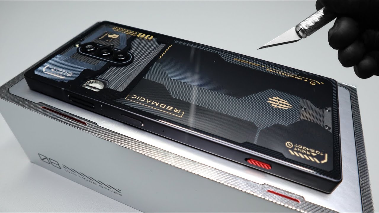 REDMAGIC 8 Pro Transparant - 1 Minute Unboxing!