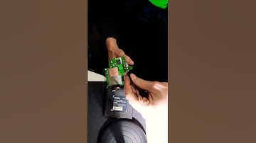 Nintendo Switch quick and easy LCD Connector removal