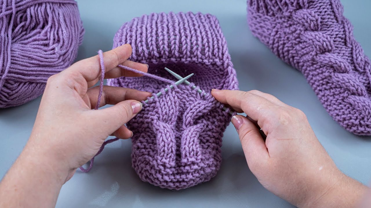 Slippers/socks on 2 knitting needles without a seam even a beginner