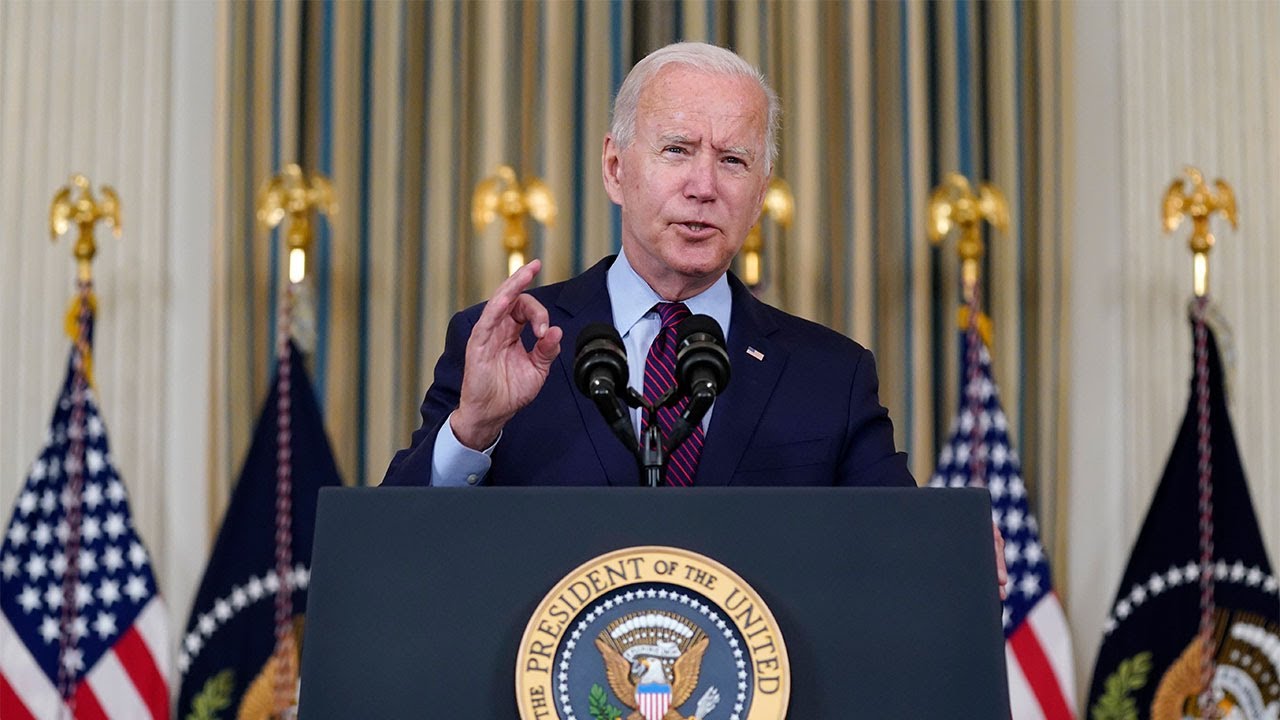 President Biden delivers remarks on vaccine mandates for businesses during Illinois visit