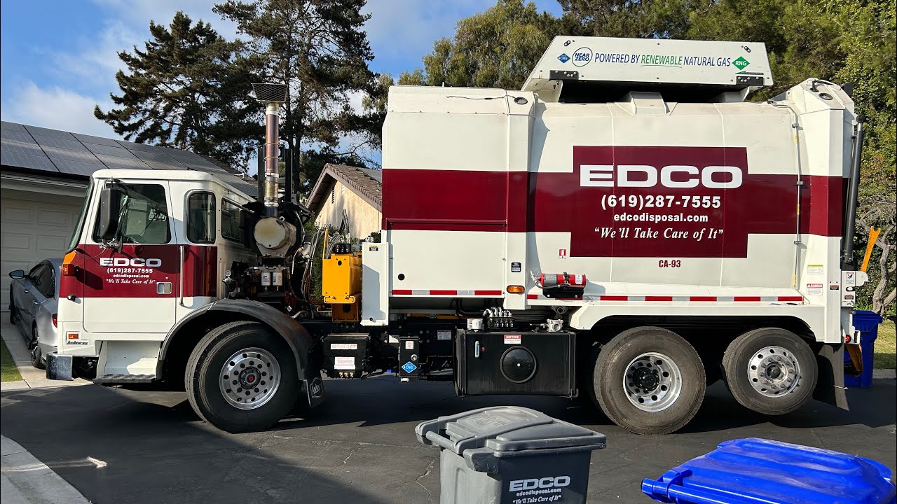 Edco Disposal Autocar Flat Tailgate New Way Roto Pack YouTube edco-disposal-autocar-flat-tailgate-new-way-roto-pack-youtube