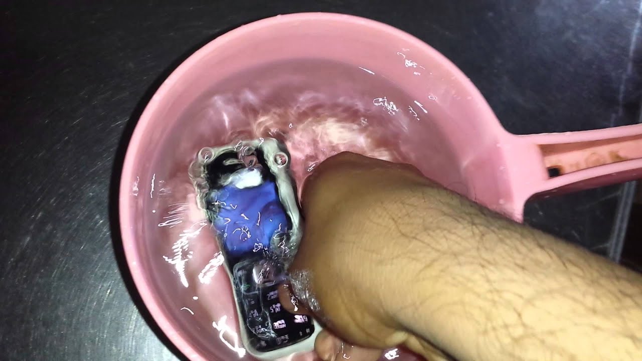 Nokia 1208 bd water test