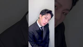 𝘭𝘦𝘧𝘵 𝘳𝘪𝘨𝘩𝘵 👆🏻😉 #주헌