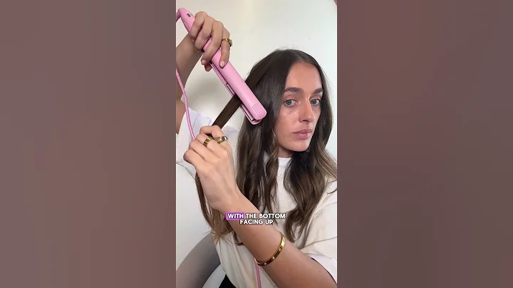 How to curl your hair with a straightener