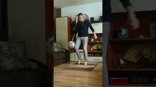 Enj⚽y #freestylefootball #skills #trick #yt #shorts #football #piłkanożna #sport #tutorial #viral