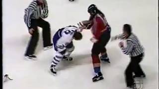 Chris Simon Vs Tie Domi 01.06.96