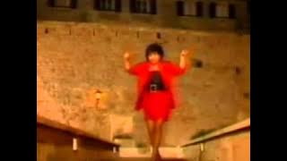 Neda Ukraden - Dragi mi se zeni - (Official Video 1988)