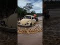 Fusca atravessando rio, lama! #fusca #viral #viralvideo #vw #vwfusca #lama #rally #br