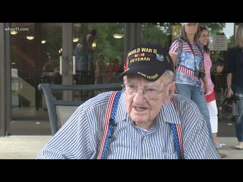 Louisville WWII veteran celebrates 103rd birthday