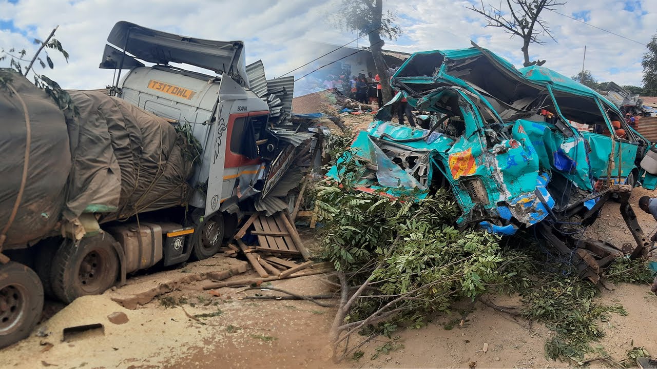 AJALI MBAYA MBEYA: LORI LAFELI BREKI NA KUUA WATANO, MASHUHUDA WAFUNGUKA