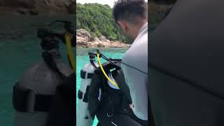 Confined water skill - backroll entry