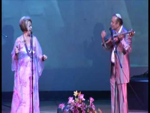 ''Наш Ильяс''   Дуэт   Иосиф Абрамов и  Мухаббат Шамаеваoseph J.Abramaov feat. M.Shamayeva