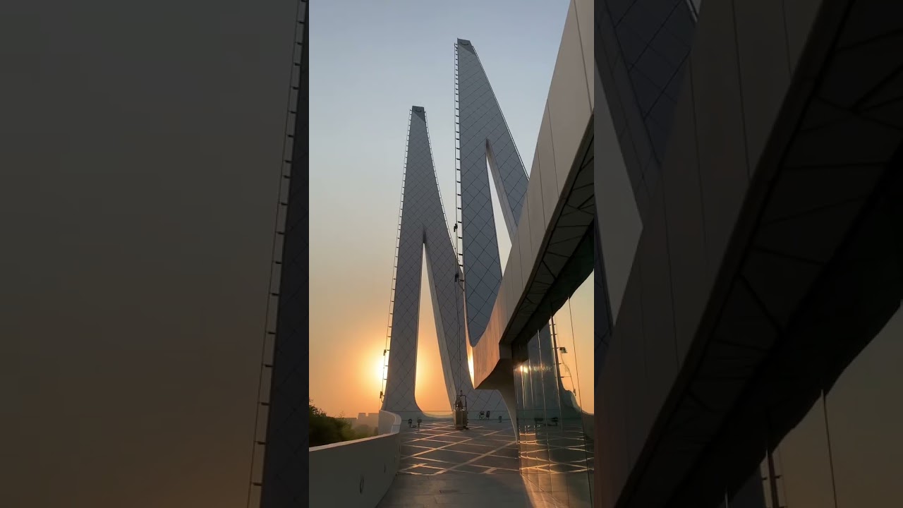 Exploring Qatar - Education city Mosque.