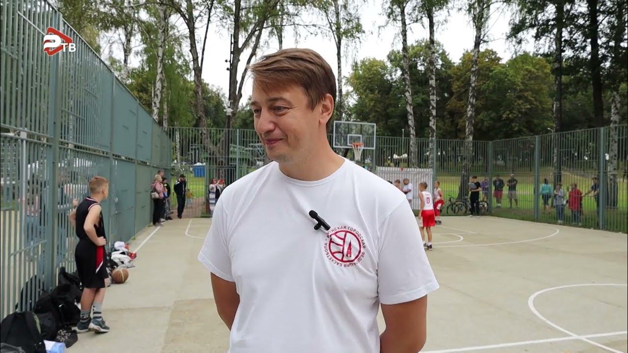 Михаил Конов стритбол