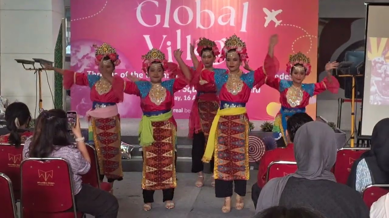 Sanggar  Tari Tebet Timur  ^ Tari Selendang Mayang 