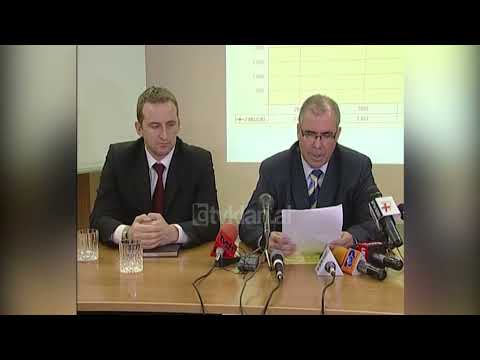 Video: Pse Stalini ia ktheu rripat e shpatullave Ushtrisë së Kuqe në dimrin e 1943?