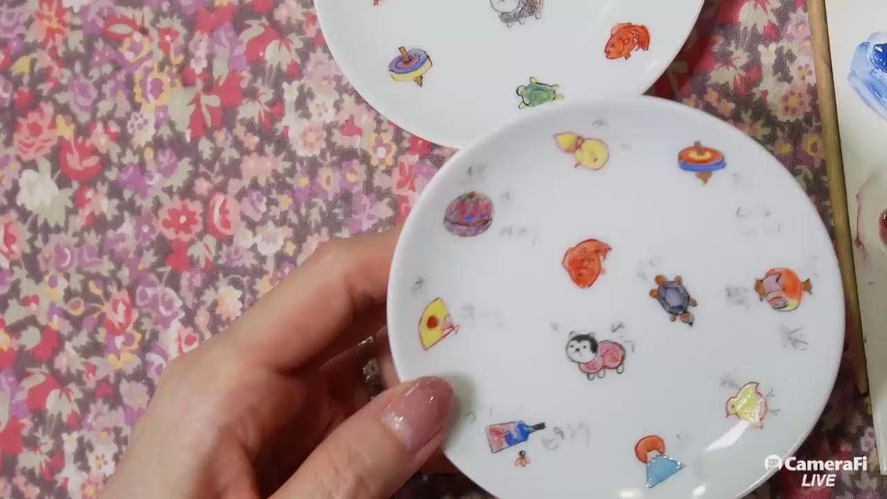 手島治子絵付けライブ：お小皿に和風柄 2回目：色を付けます