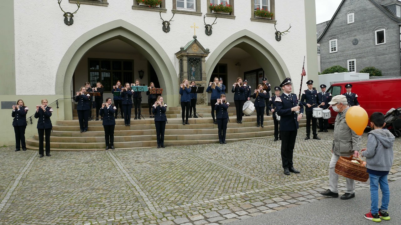 Tambourkorps der Freiwilligen Feuerwehr Brilon   Michaeliskirmes Brilon 2021