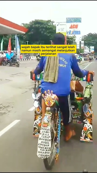 H-1 Ketemu Pemudik yang luar biasa. Ibu dan bapak ini nekat goes becak jakarta - cirebon #vi #viral