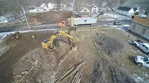 Urban Deforesting with CAT 316E Excavator and Vermeer HG6000 Horizontal Grinder
