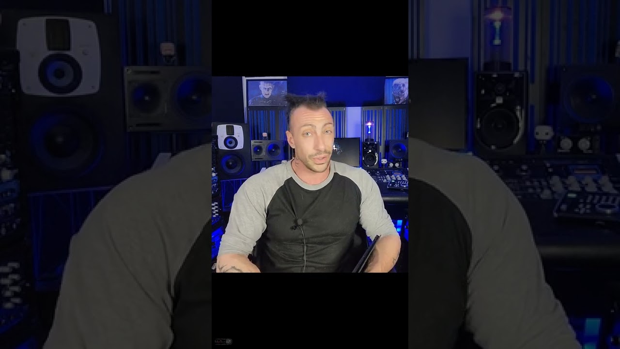 Tonton Only ONE Piece of Analog Gear? #shorts di YouTube Tonton Only ONE Piece of Analog Gear? #shorts di YouTube