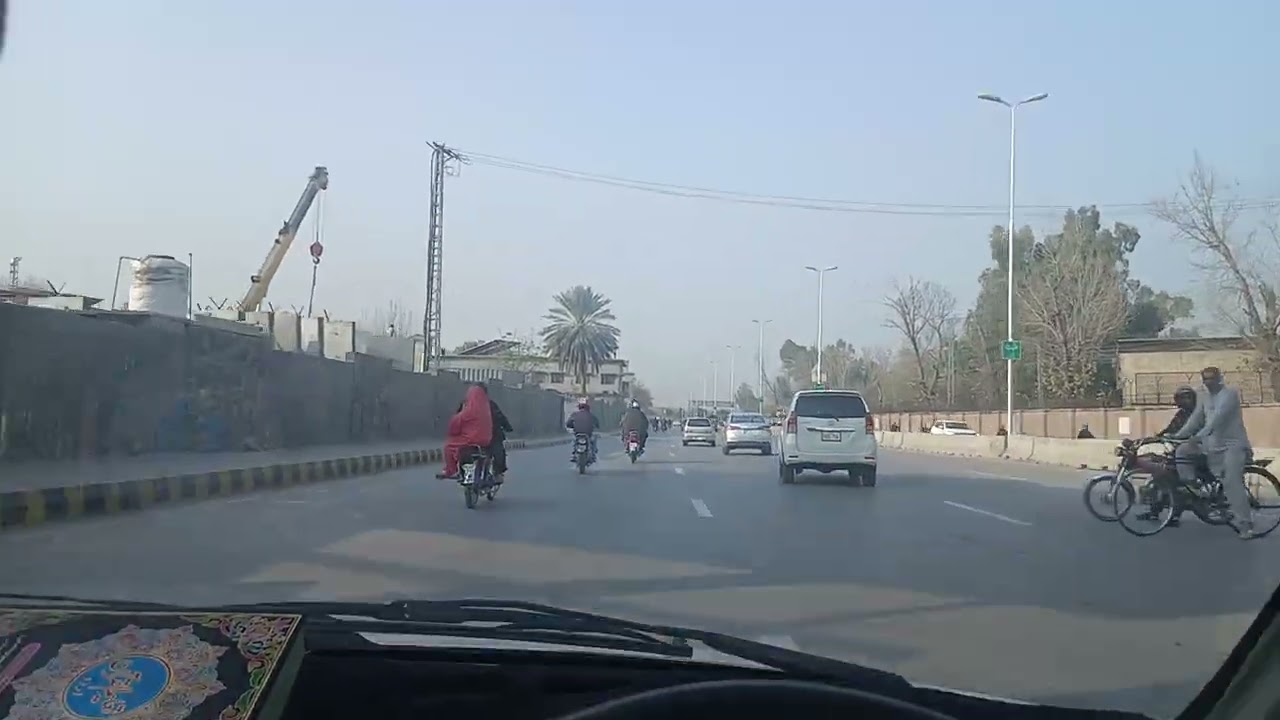 یاد اللہ ان عاجزانہ انداز میں درد بھرے انداز میں نکلے آنسوؤں سے مانگی دعا ہر ایک کے حق میں قبول فرما