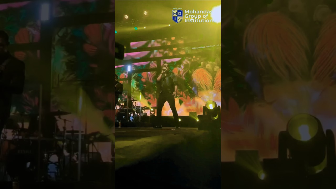 Magical vibes and soulful moments with Vidhu Prathap live 🎤✨ #LiveShow #MusicNight