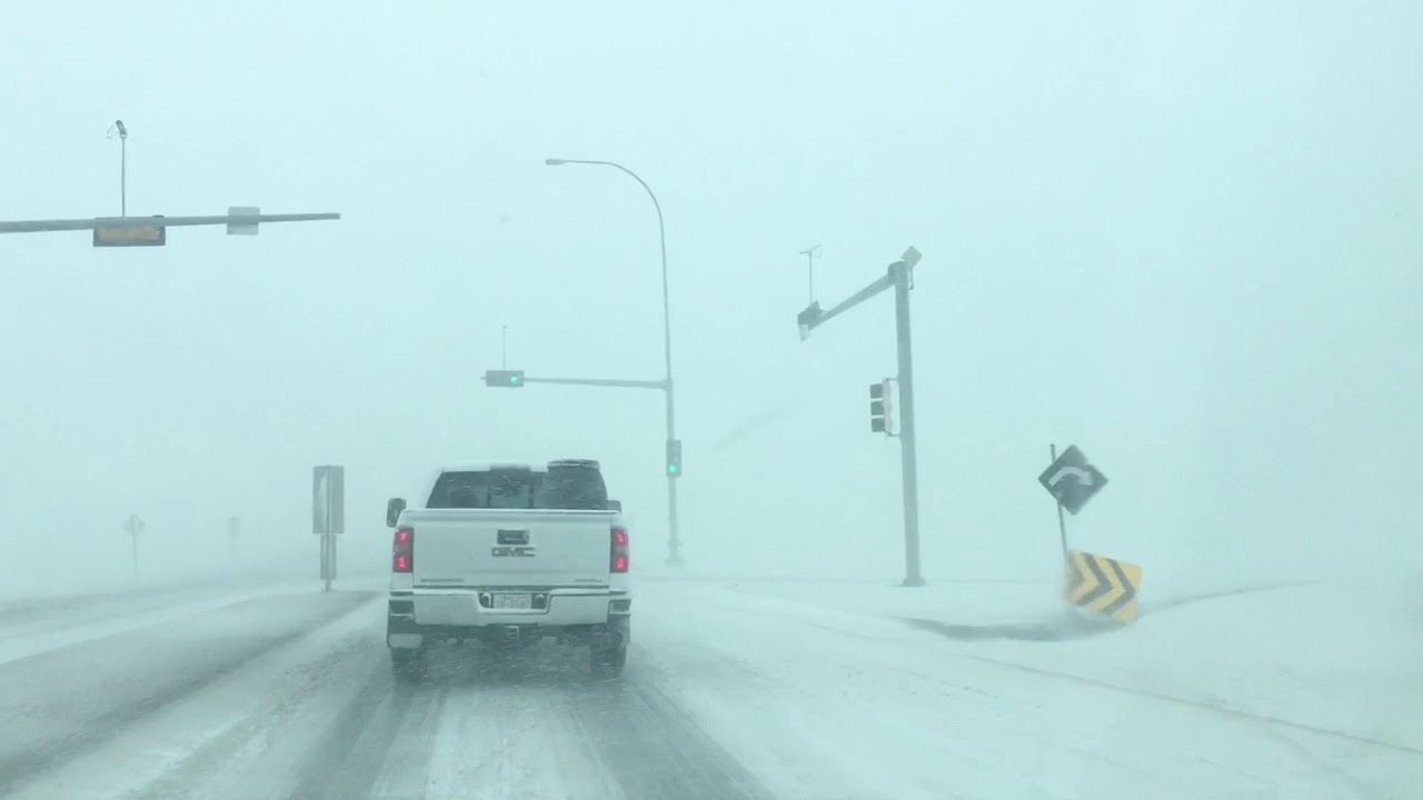BLIZZARD Warnings #AlbertaStorm Blizzard in Calgary! April 27, 2019 ...
