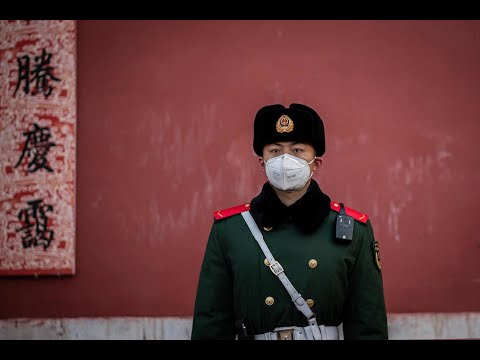 Coronavirus: près de 2 000 cas en Chine, le bilan de l'épidémie monte à 56 morts Coronavirus: près de 2 000 cas en Chine, le bilan de l'épidémie monte à 56 morts