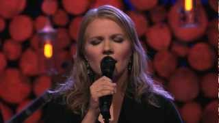 Video thumbnail of "Lene Marlin - Kanskje du behøver noen"