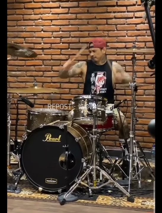 JRX Superman Is Dead - Bulan Dan Kesatria ( Drum )