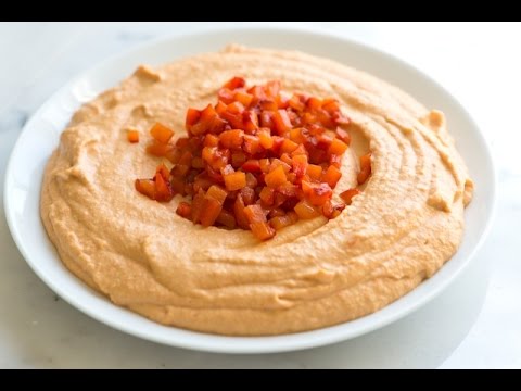 Oil-free Roast Red Pepper Hummus Recipe!