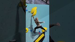 Я сначала должна начааать… #боулдеринг #скалолазание #суперниндзя #савкин #climbing #bouldering