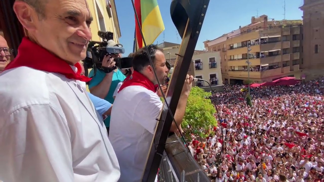 Alfaro está de fiestas. Así ha sido el lanzamiento del cohete