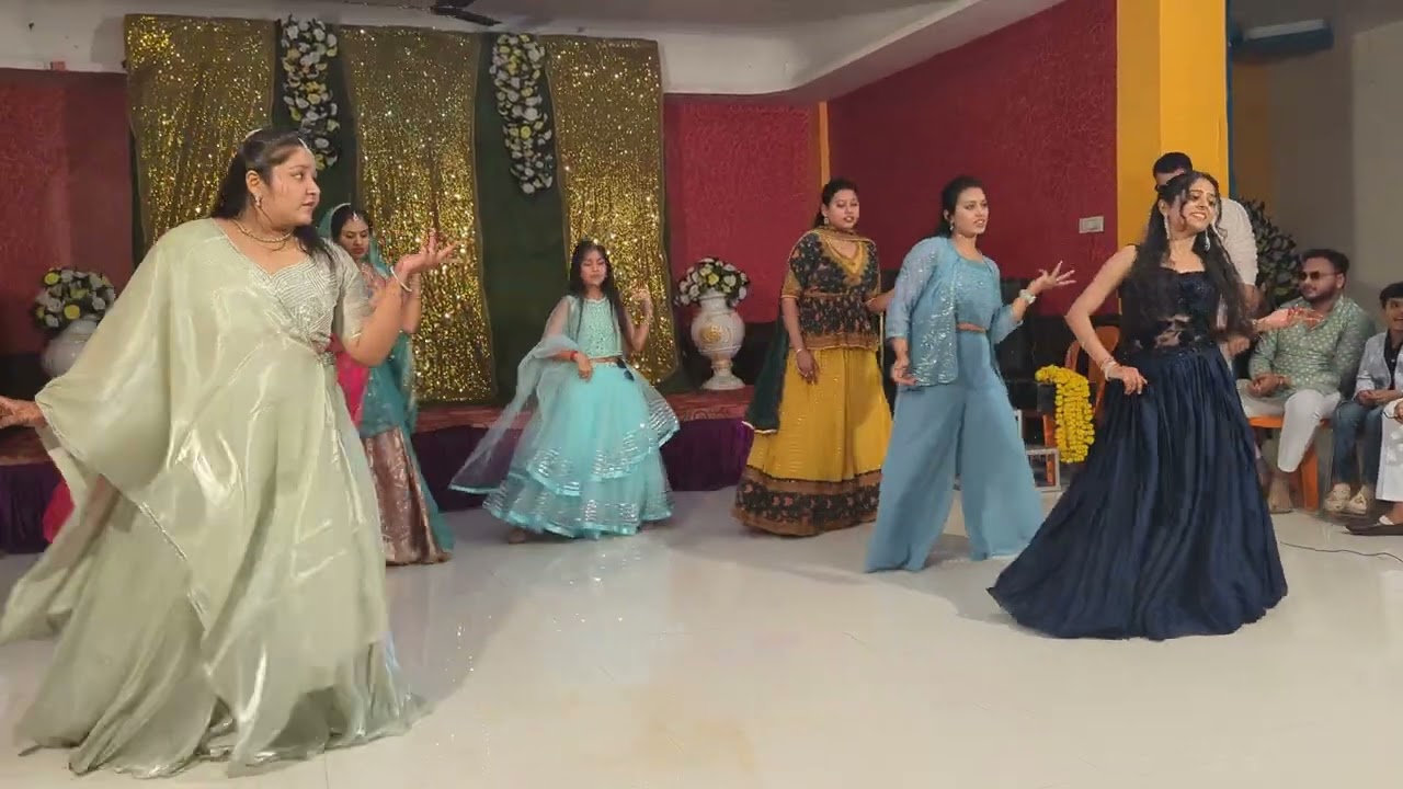 Group performance 💙